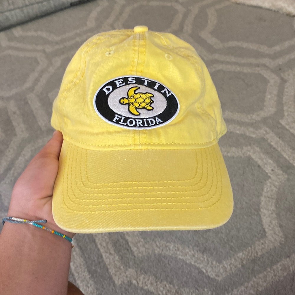 Destin Florida turtle hat in yellow